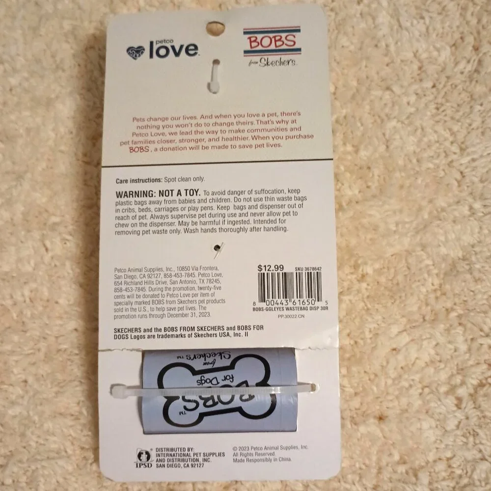 NWT ~ BOBS from Skechers Sneaker Dog Waste Bag Dispenser with 60 Waste Bags
